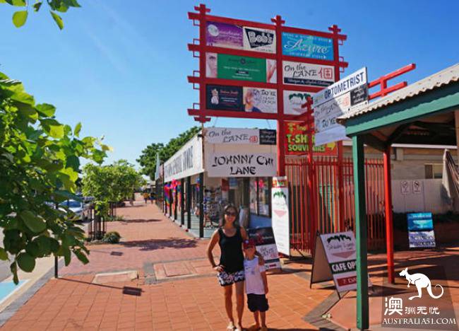Do you know how many Chinatowns there are in Australia?