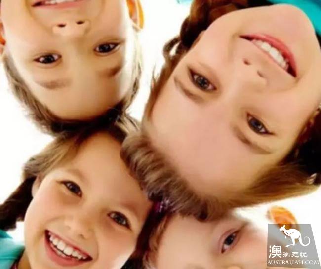In Australia, girls have so many benefits! With the most complete medical insurance post in the history of Australia