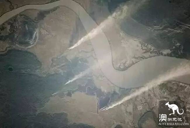 Aerial photo of Australia? This group of God's vision of Australia, is the real shock.