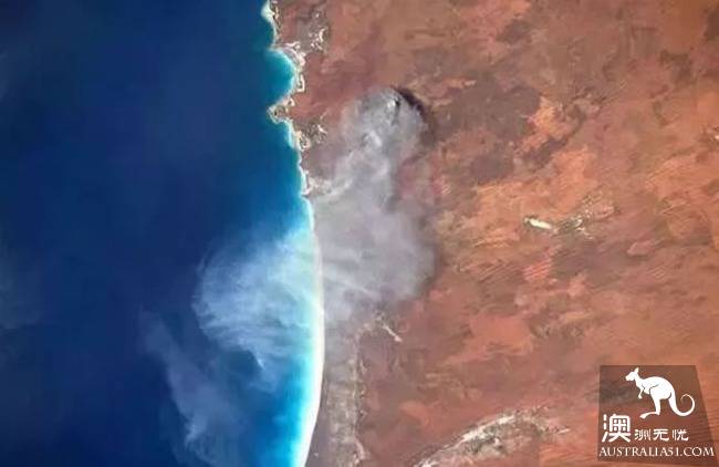 Aerial photo of Australia? This group of God's vision of Australia, is the real shock.