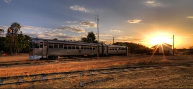Take a train trip, take a train trip to central Kunzhou