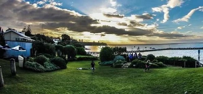Melbourne is surrounded by these beautiful personality town!