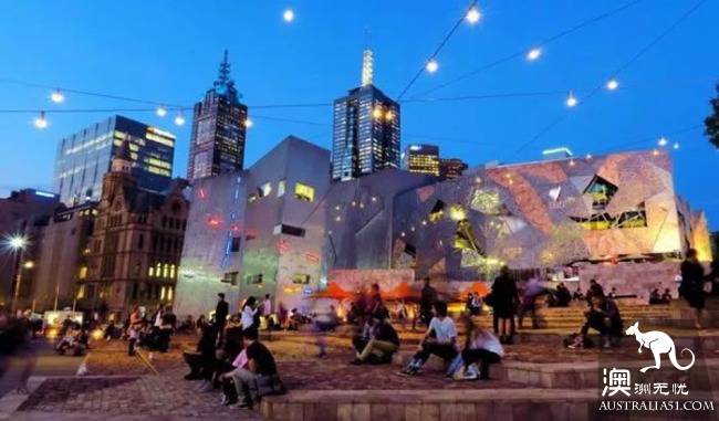 Melbourne is surrounded by these beautiful personality town!
