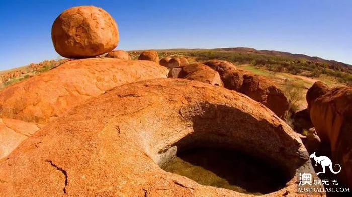 Is it on Earth? A detailed account of the strange topography of Australia, similar to that of an alien.