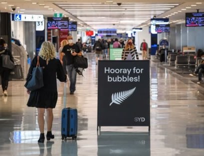 [4FCF2524-F8E9-CB7B-89D8-72BD1813F991]