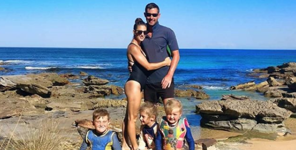 The Australian couple took the baby to travel around Australia, and the accommodation fee was only 5 yuan per day.