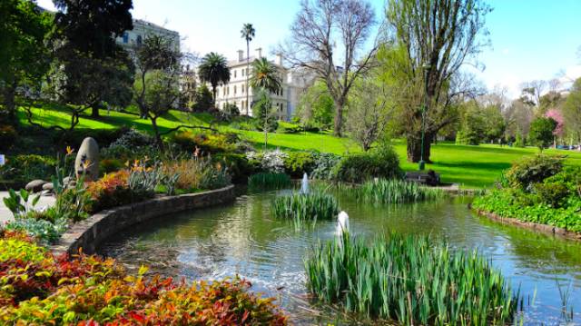 Finally! Melbourne's funniest places list! each Top15 is worth a whole day's play.