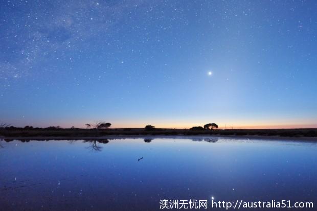 绝美泰瑞尔湖星空拯救小镇锡莱克经济，还不来拍一张星空照惊艳你的朋友圈吗？