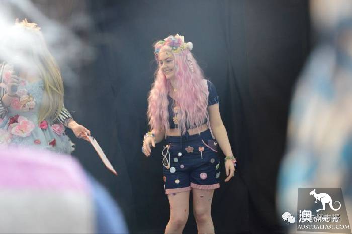 Canberra Cosplay competition opens, superhero, video game character, dream girl. Live take you one by one click!