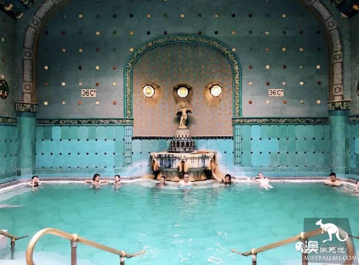National Geographic selected the top 10 best concave photo pools in the world. Which one have you been to?