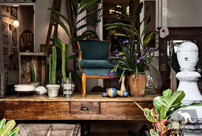 Finally! Sydney's top 10 antique shops, all of which are here.