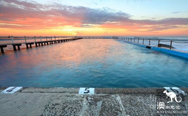 It's beautiful! 90% of Sydney's 12 beaches don't know!