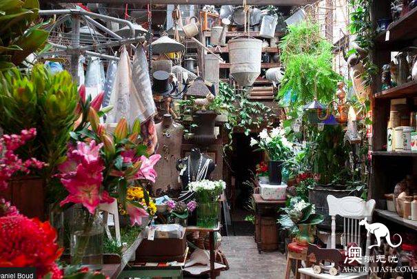 Finally! Sydney's top 10 antique shops, all of which are here.