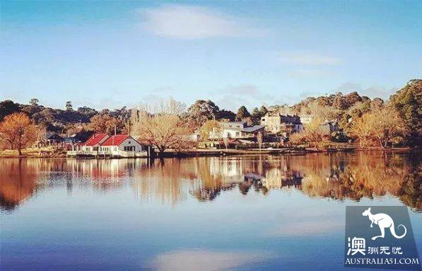 Mei cried! This retro town near Melbourne, Daylesford, takes you through to the 19th century in a second.
